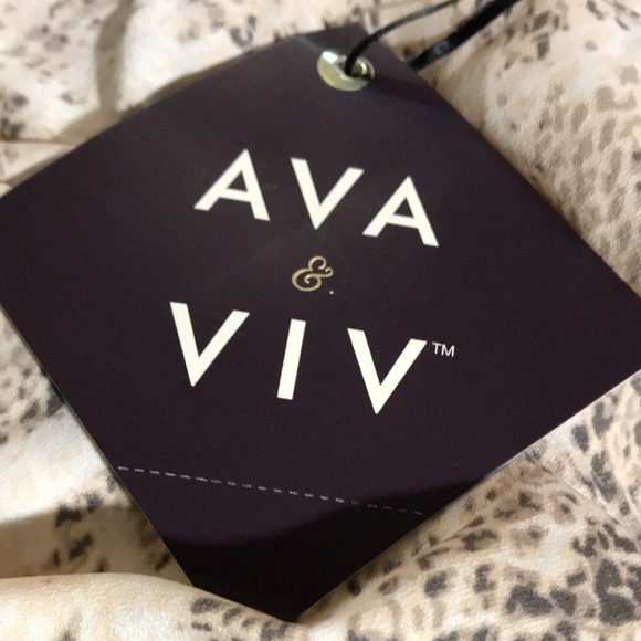 Ava & Viv Snake Print Blouse Top Shirt Long Balloon Sleeve Open Collar 4X NWT - Picture 3 of 7